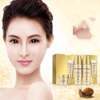 Snail Makeup Skincare Set Travel Size Sample